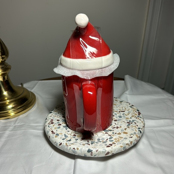 Rae Dunn Santa’s Helper coffee/tea mug with Santa hat topper - Picture 3 of 6